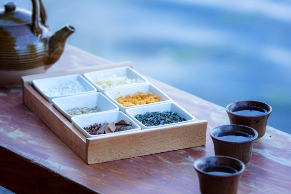 云南白族的三道茶分别是什么 三道茶寓意