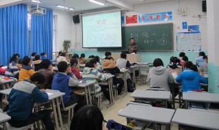 鲁滨逊漂流记读后感600字 鲁滨逊漂流记读后感600字左右初一