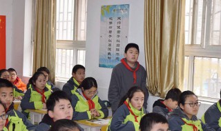 智者不入爱河下一句（智者不入爱河下一句搞笑接句）