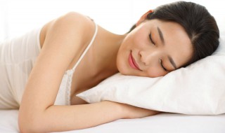 睡前撩人简短小故事（撩人的睡前小故事简短）