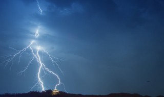 雷雨天安全防护小知识（雷雨天安全防护小知识简短）