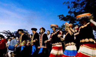 彝族的风俗特点是什么（壮族的风俗特点是什么）