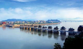 广济桥为什么中间断开 广济桥为什么是断开的