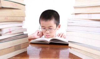 abcc式的四字词语有哪些 abCC式的四字词语有哪些