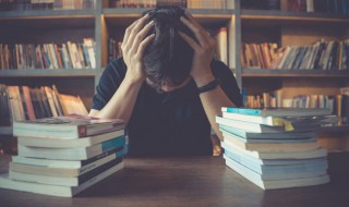 红楼梦30回概括（红楼梦30回概括100字）