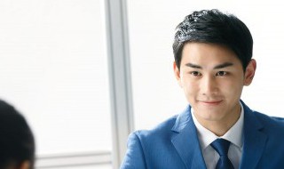 职场礼仪的基本要求与注意事项 职场礼仪的基本要求与注意事项是什么