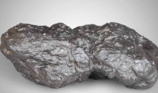 如何分辨陨石还是炉渣 怎样区分炉渣和陨石