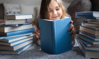 海底两万里第7章概括 海底两万里第7章概括50字