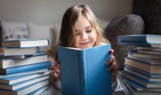 顿时近义词（顿时近义词是什么词语）