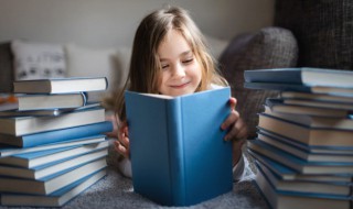 娥怎么组词（娥怎么组词语和拼音怎么写）