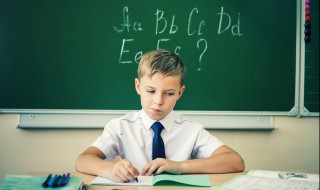 遍地的近义词（遍地的近义词是什么 三年级）