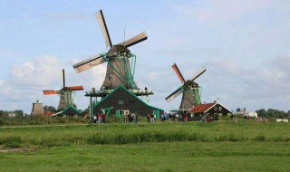 世界上地势最低的国家是（世界上地势最低的国家是哪个国家的国家）