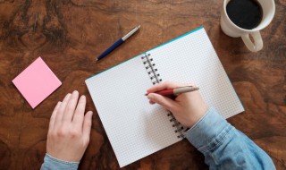 祝贺的近义词（祝贺的近义词是什么）