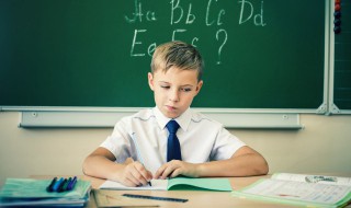 鼓用英语怎么说 鼓励某人做某事用英语怎么说