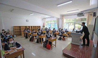 次北固山下王湾古诗（次北固山下王湾古诗的翻译）