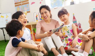 孩子上幼儿园一吃饭就哭怎么办 孩子在幼儿园一吃饭就哭