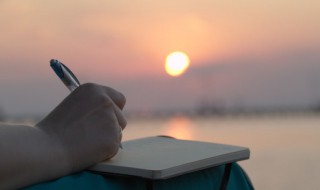 写诗的简单方法（最简单的写诗方法）