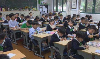 孤帆一片日边来的上一句（孤帆一片日边来的意思）