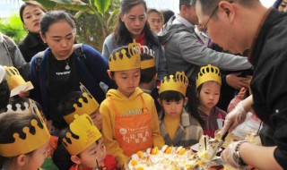 小寿星适合叫多大孩子 小寿星适合叫多大孩子听