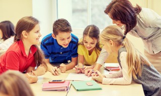 系动词后面接什么词 系动词后面接什么词性做表语