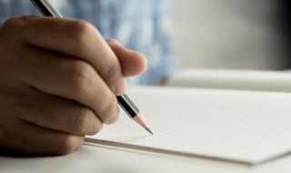 小暑下雨的诗句（小暑的雨的诗句）