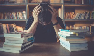 擎的意思（坠的意思）