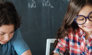 关于小暑的诗句欣赏（关于小暑的诗句欣赏图片）