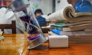 郎骑竹马来绕床弄青梅全诗（郎骑竹马来,绕床弄青梅全诗解释）