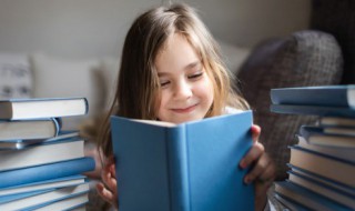 不见当年秦始皇全诗 不见当年秦始皇全诗全文