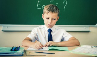 名人传作者简介 名人传主要内容概括