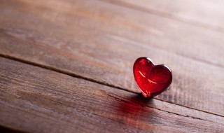 用几个字概括爱情 用几个字概括爱情的意义