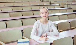 潜水的潜怎么组词（索组词）