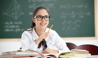 幼儿的幼怎么组词（幼儿的幼怎么组词右耳）