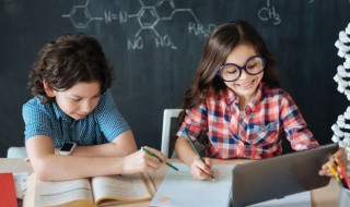 缚组词组 缚组词组词