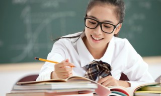 梅的拼音和组词（梅的拼音和组词组词）