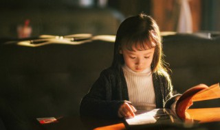 我和爸爸比童年作文 我和爸爸比童年作文200字