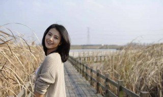 小家碧玉是什么意思啊（形容女孩子小家碧玉是什么意思啊）