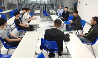 实习自我鉴定300字 实习自我鉴定100字