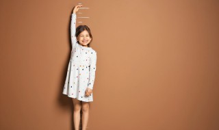 幽默吸引人的自我介绍（幽默吸引人的自我介绍简短）