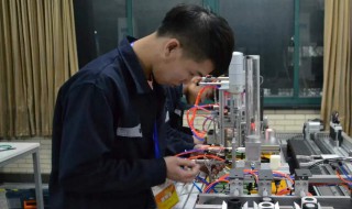 什么专业好就业男生（大专什么专业好就业男生）