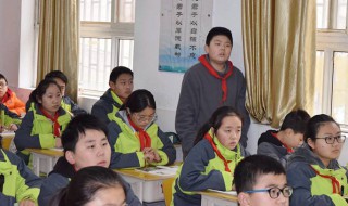 杨布打狗文言文翻译（杨布打狗文言文翻译及注释）