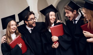 大学生简历自我评价（大学生简历自我评价200字）