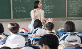柳永望海潮拼音整首词的拼音 柳永望海潮讲解