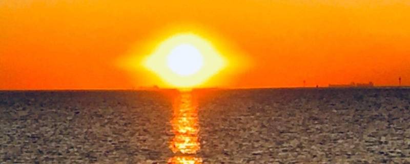 太阳的特点有哪些 太阳的特点有哪些有哪四个