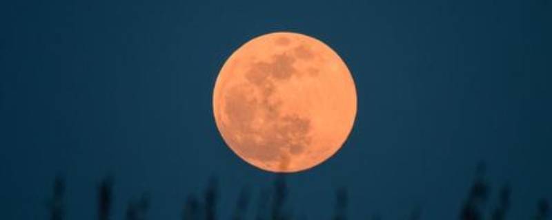 月亮的变化是由什么引起的（月亮的变化是由什么引起的）