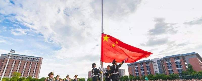 护旗手的职责是什么（护旗手的职责和使命）