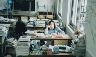 考体育老师需要什么条件（当体育老师需要的条件）