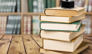 残云收夏暑新雨带秋岚是什么意思 残云收夏暑,新雨带秋岚是什么意思