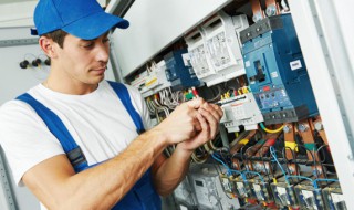 考电工技师证需要什么条件 电工高级技师证报考条件