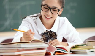 六一的作文三百字（六一的作文三百字以上）